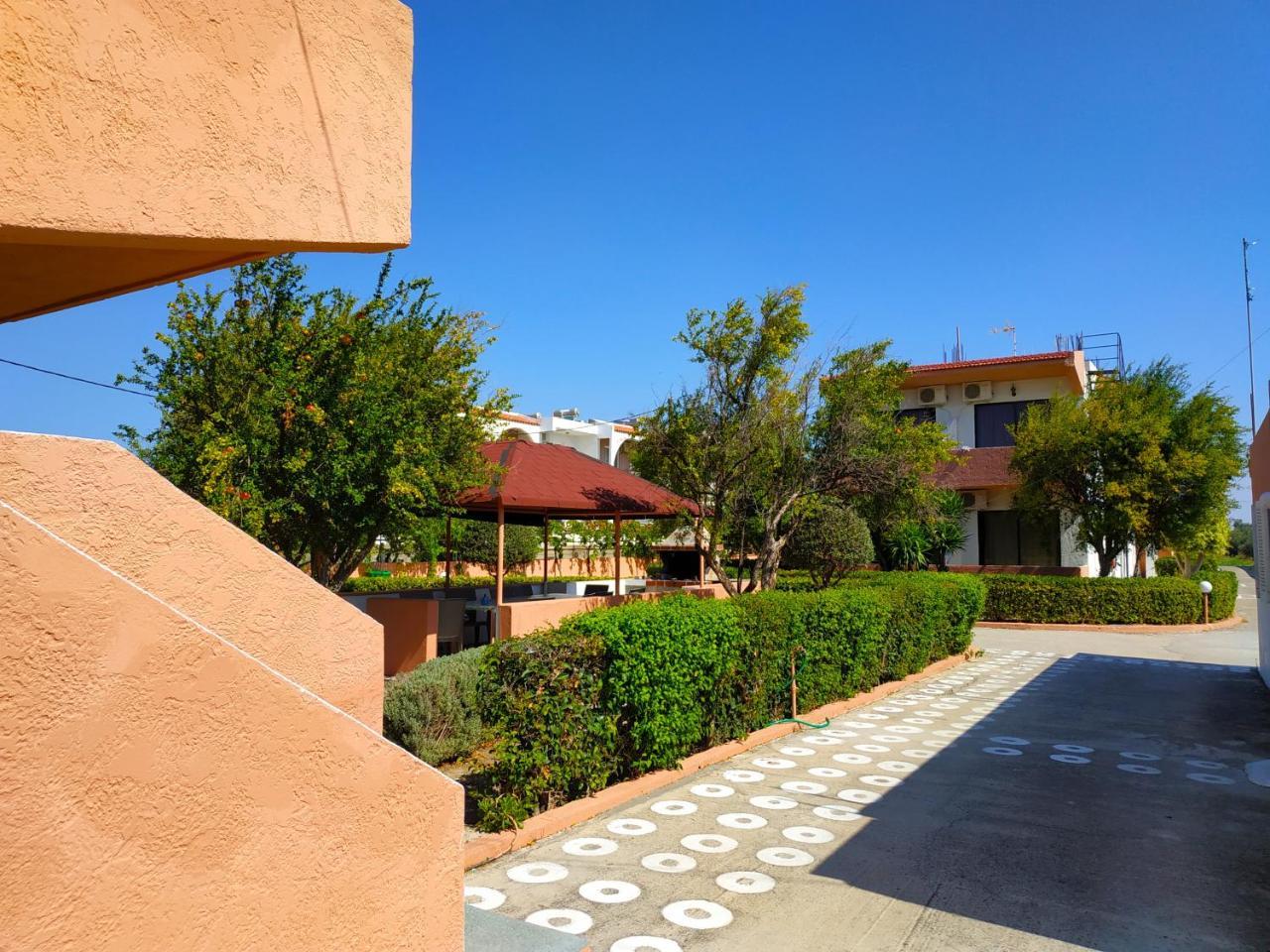 Kyriakos Studios Afantou Exterior photo